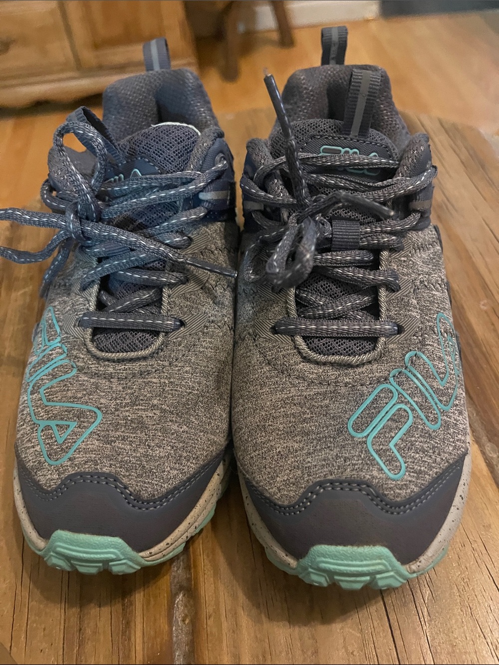 Fila Women’s Gray Sneakers with Teal Accents All Terrein